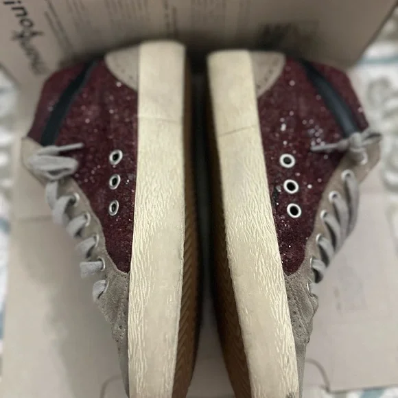 Golden Goose High-Top Sneakers - Picture 3 of 12